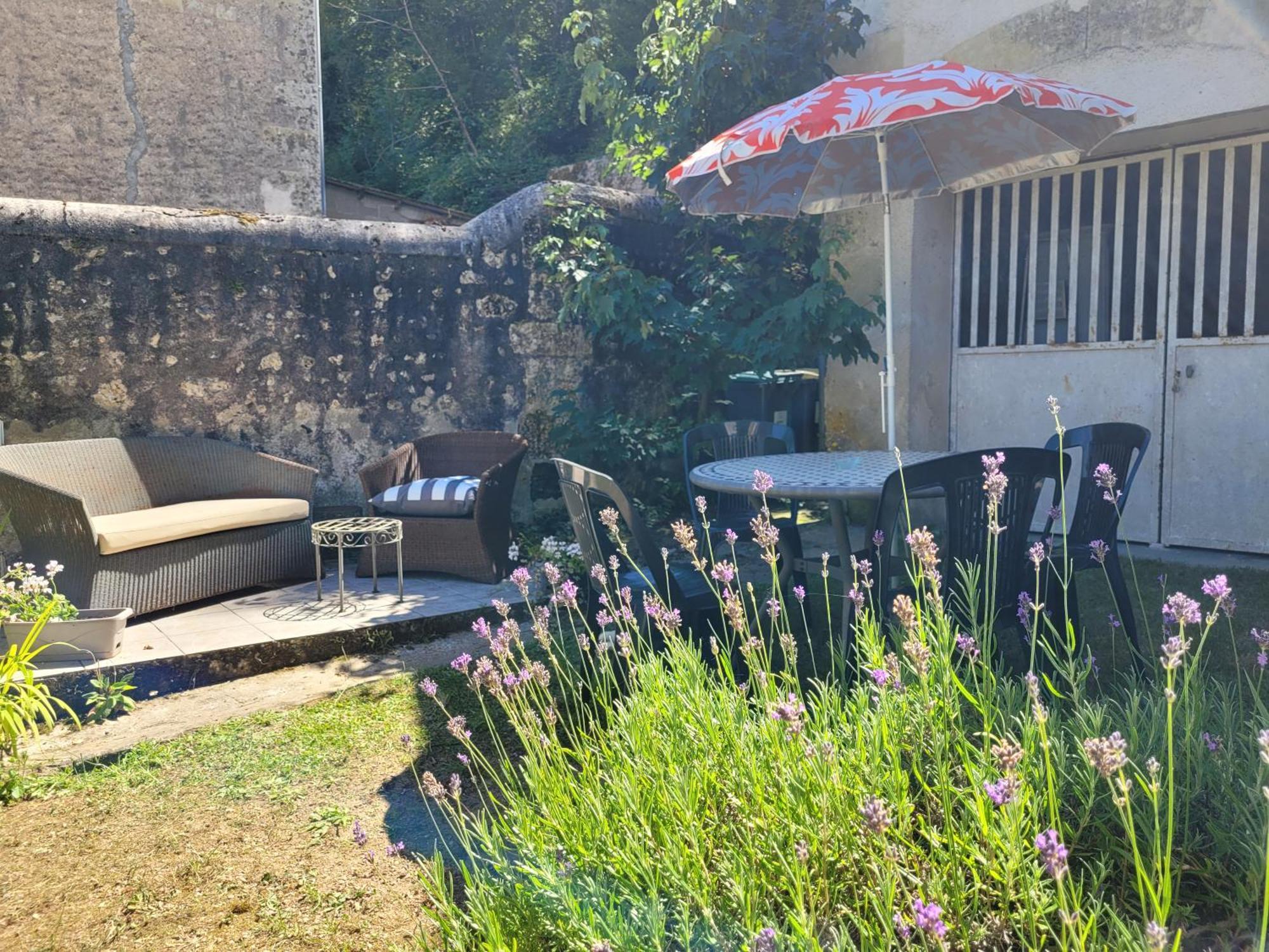 La Maison Aux Iris Pocé-sur-Cisse المظهر الخارجي الصورة